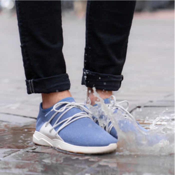 Women's City Scape Vessi Shoes Canada River Blue On Off White - Image 4