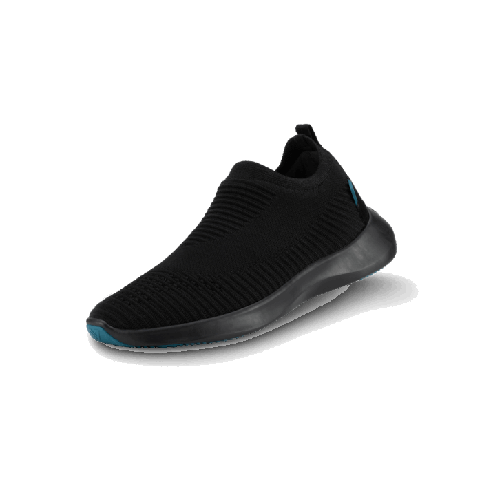 Women's Everyday Move Slip-ons Vessi Shoes Canada Onyx Black On Black - Image 1